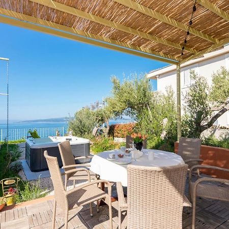 Holiday Home Villetta Belveder Baska Voda Exterior photo