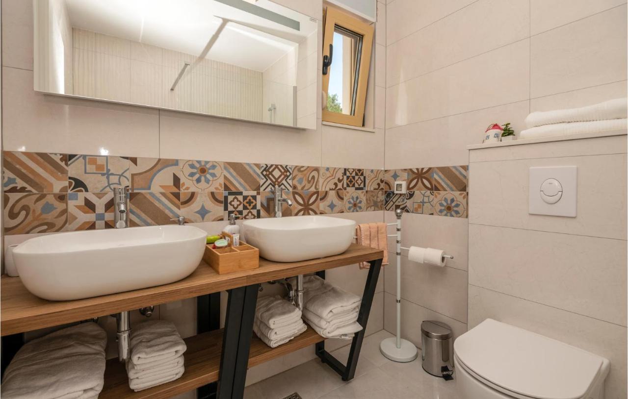 Holiday Home Villetta Belveder Baska Voda Exterior photo